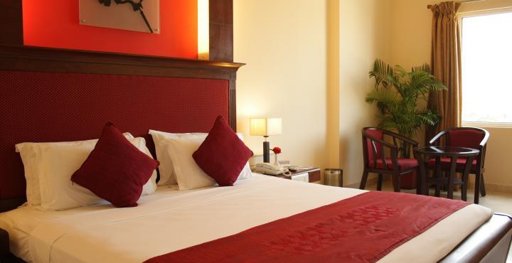 Hotel Atithi Pondicherry Esterno foto
