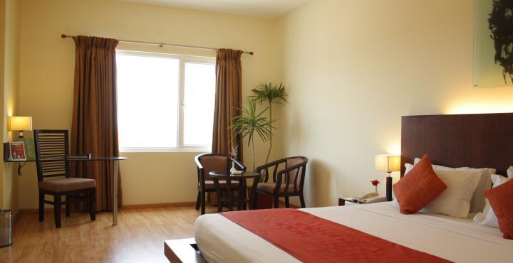 Hotel Atithi Pondicherry Esterno foto